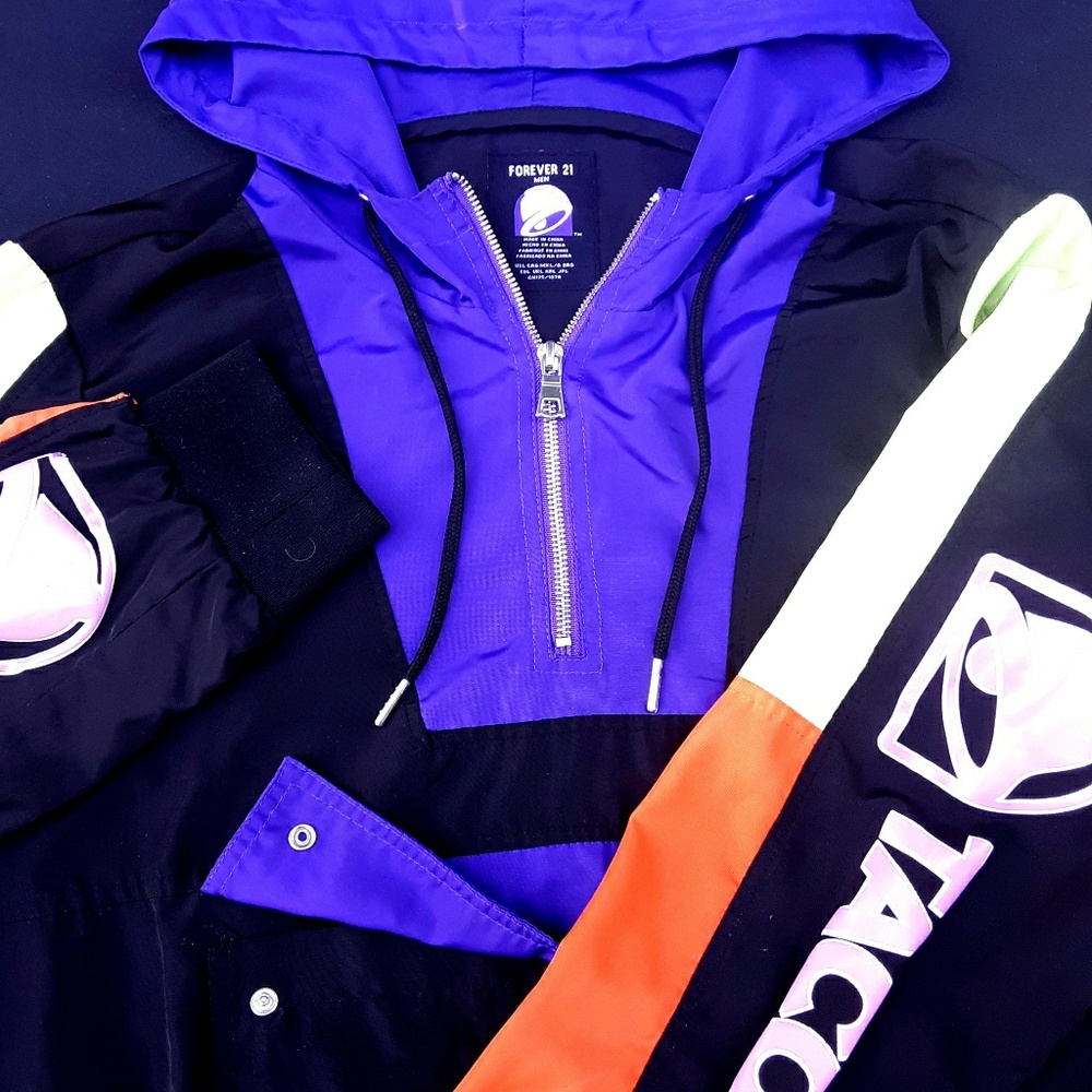 EXTREMELY RARE Tacobell Anorak windbreaker